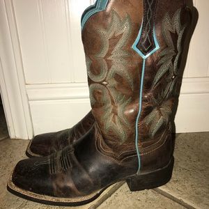 Ariat Women’s Square-Toed Cowboy Boots